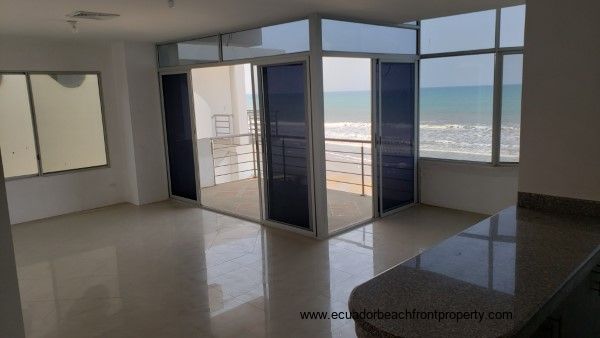 Beachfront condo in Crucita, Ecuador