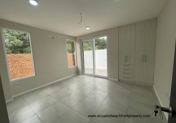 Beach house for sale in Ecuador Beach house for sale in Ecuador