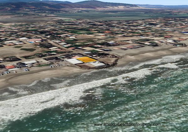Ocean view fixer upper in Ecuador