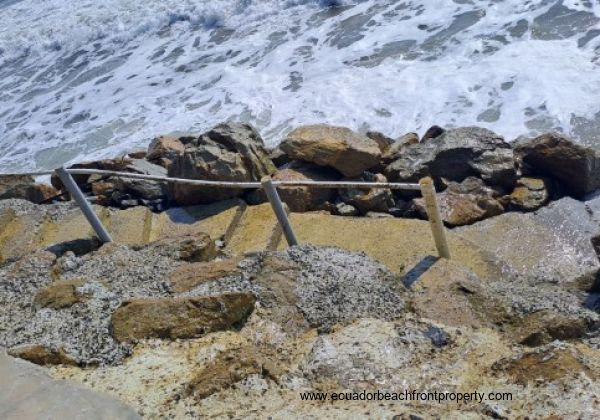 ramp to the beach (at high tide)