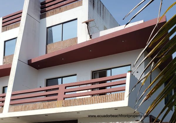 *PRICE REDUCED* Affordable Oceanview Duplex Unit