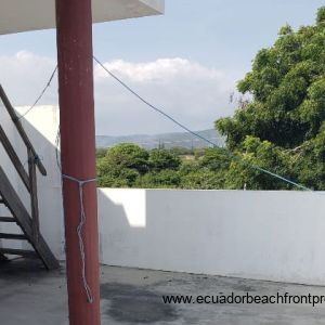 balcony 2 to rooftop
