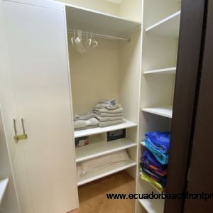walk in closet
