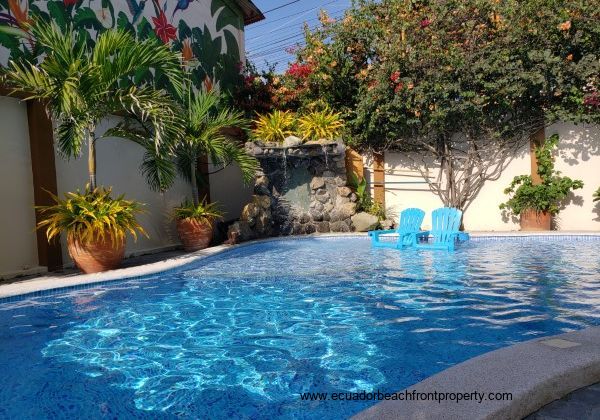 pool (11)