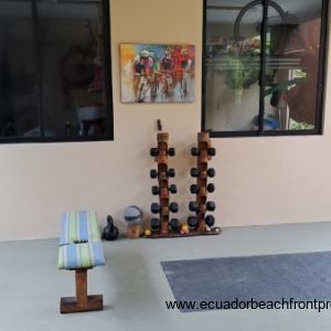 ground level patios (18)