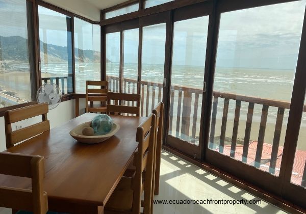 8th Floor Furnished Oceanfront Condo