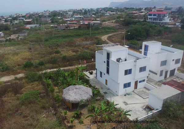 Ocean view house in Ecuador