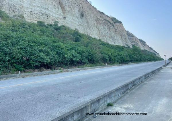 Beach land for sale in Ecuador