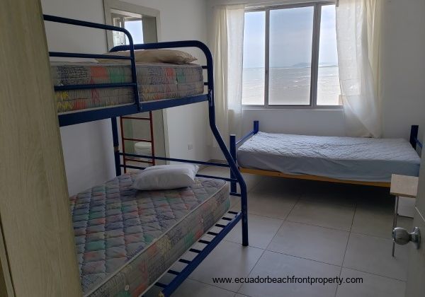 Beachfront condo for sale in Bahia, Ecuador