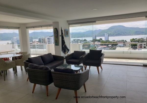 Condo on the beach for sale in Ecuador