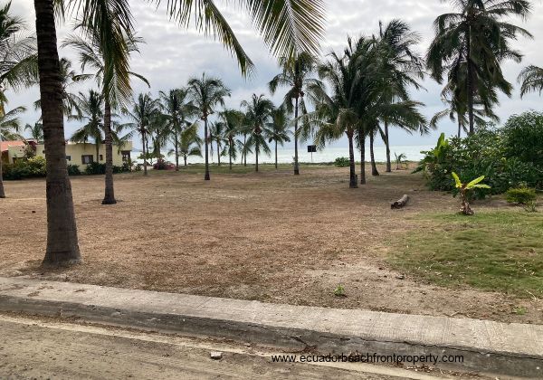 Ecuador Coco Beach Village for sale