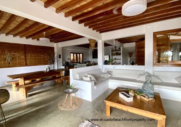 Gorgeous beachfront property or business