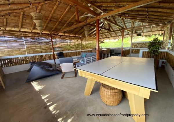 terrace with pool table! (shown here with cover on it)