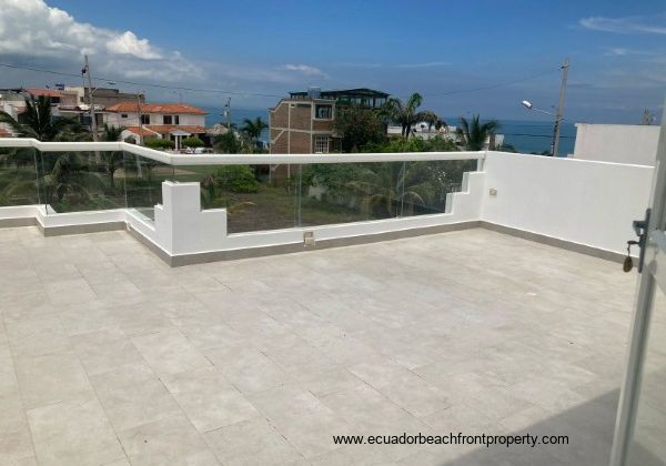 Crucita Ecuador ocean real estate