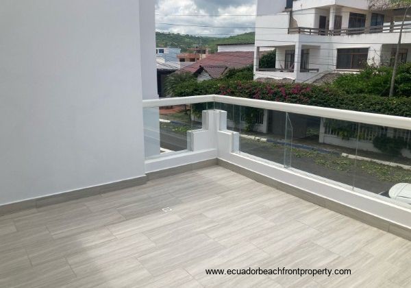 3rd level terrace