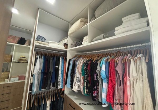 Large walk-in closet in master suite