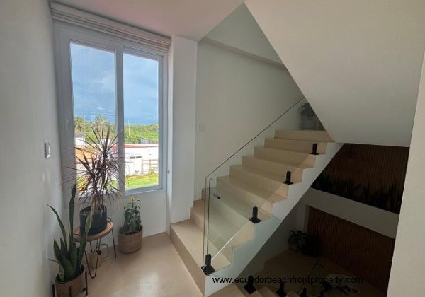 beachfront oasis (24)