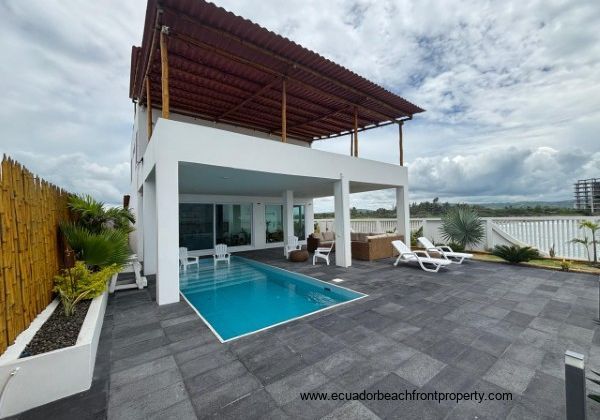 So many places from which to take in the sun, ocean breeze and views