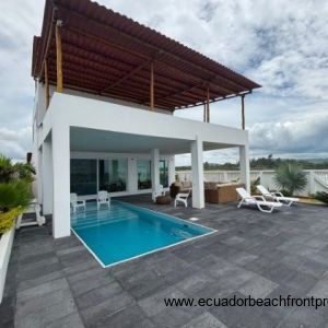So many places from which to take in the sun, ocean breeze and views