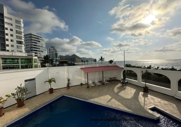 Oceanfront swimming pool