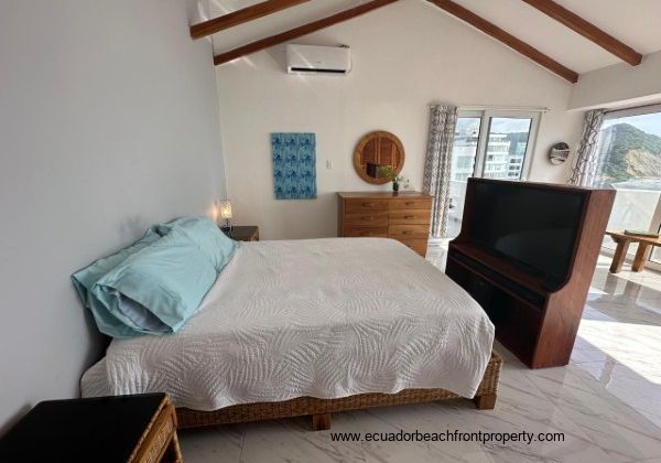 upper floor master suite with private bathroom