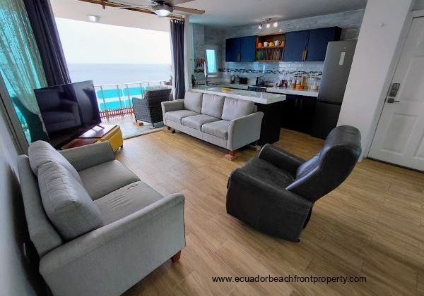Sunsets and whale watching from the comfort of your living room! Open the newly installed windows and enjoy the wonderful ocean breezes throughout the condo.