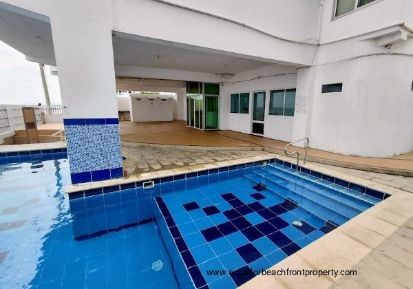There is also some covered outside space on the patio for an alternative to the gym.