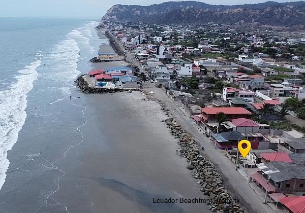 Beachfront property for sale in San Jacinto, Manabi