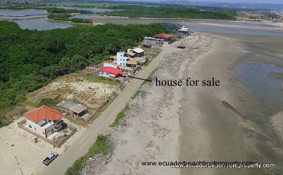 Beachfront home for sale in Ecuador